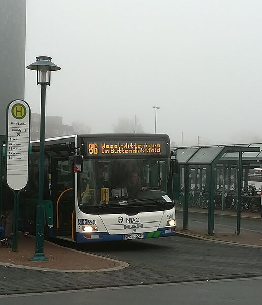 Bestand:Lijn 86 Wesel.jpg