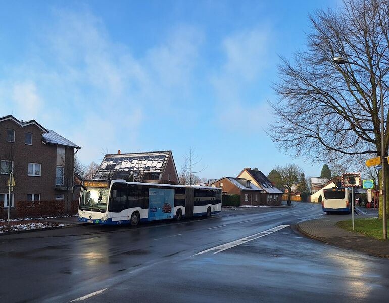Bestand:Lijn 53 Uedem.jpg
