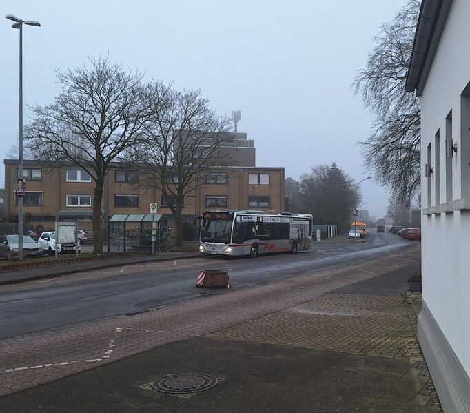 Bestand:Lijn SB42 Kerken 2.jpg