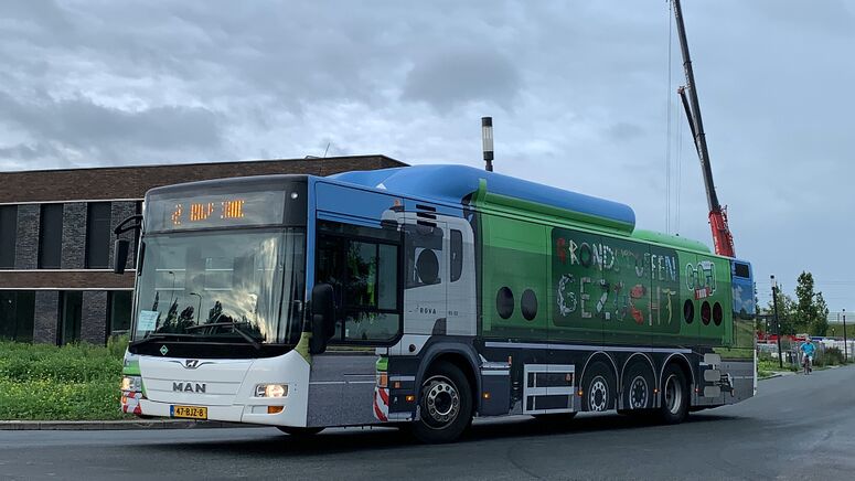 Bestand:StadsbusGeboTours47BJZ8.jpg
