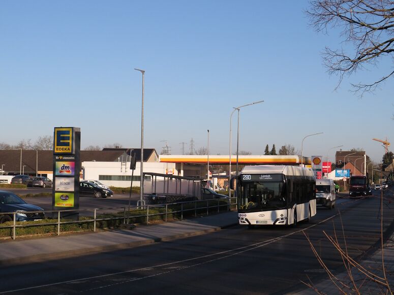 Bestand:Lijn 280 Linnich.jpg