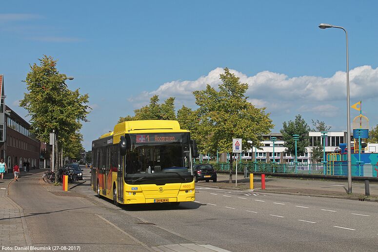Bestand:Qbuzz4603 Utrecht-Rijnlaan.jpg