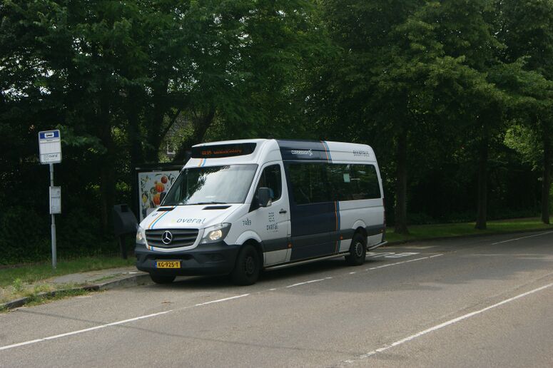 Bestand:Lijn408 Hlo.jpg