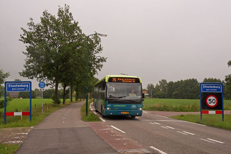 Bestand:Lijn75 Amf.jpg
