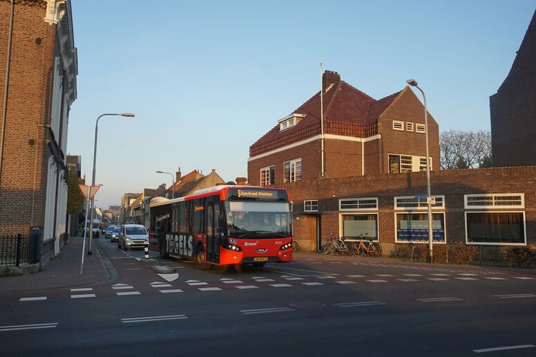 Bestand:8129-5.jpg