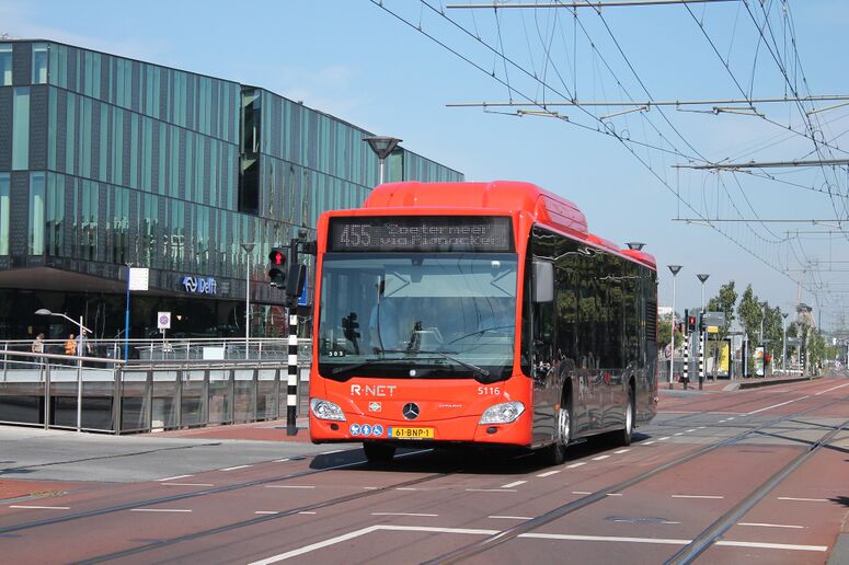 Bestand:EBS Lijn 455 Delft Station.JPG