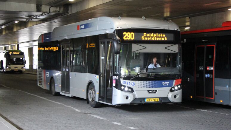 Bestand:RET VDL Citea 1266 lijn 290, 2024.jpeg
