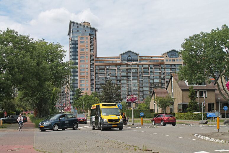 Bestand:5750 Qbuzz6675 Zwijndrecht-Swanendrift.jpg
