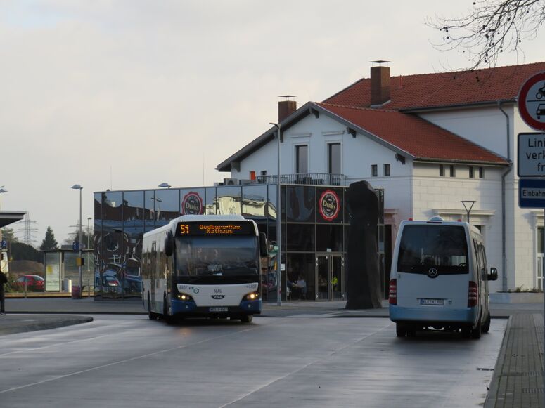 Bestand:Lijn 51 Kleve 3.jpg