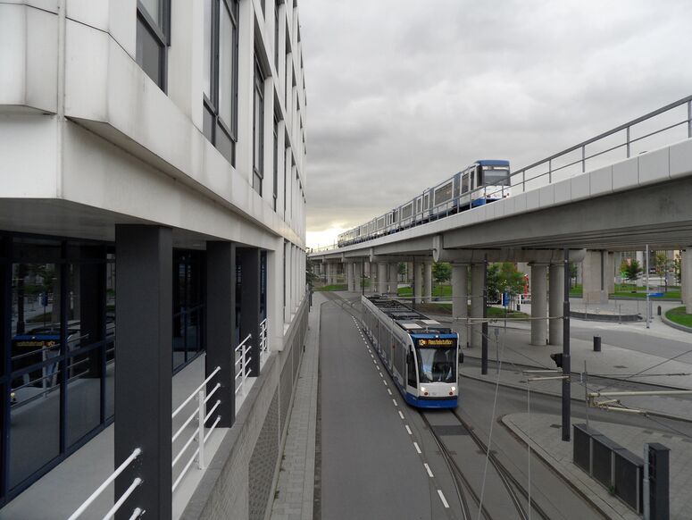 Bestand:2092-lijn12.jpg