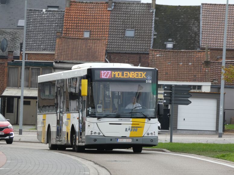 Bestand:Lijn127JCK001.jpeg