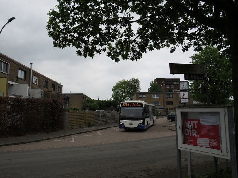 Bestand:Lijn SB70 Kerken.jpg
