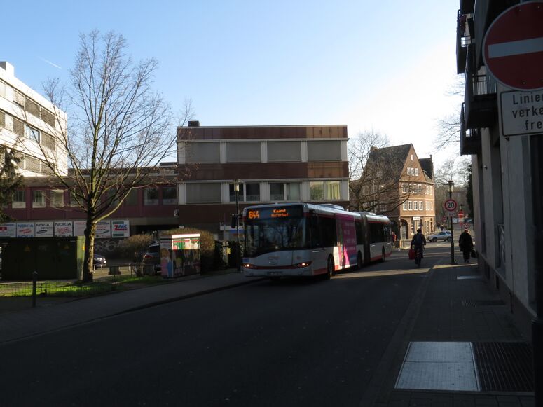 Bestand:Lijn 844 Neuss.jpg