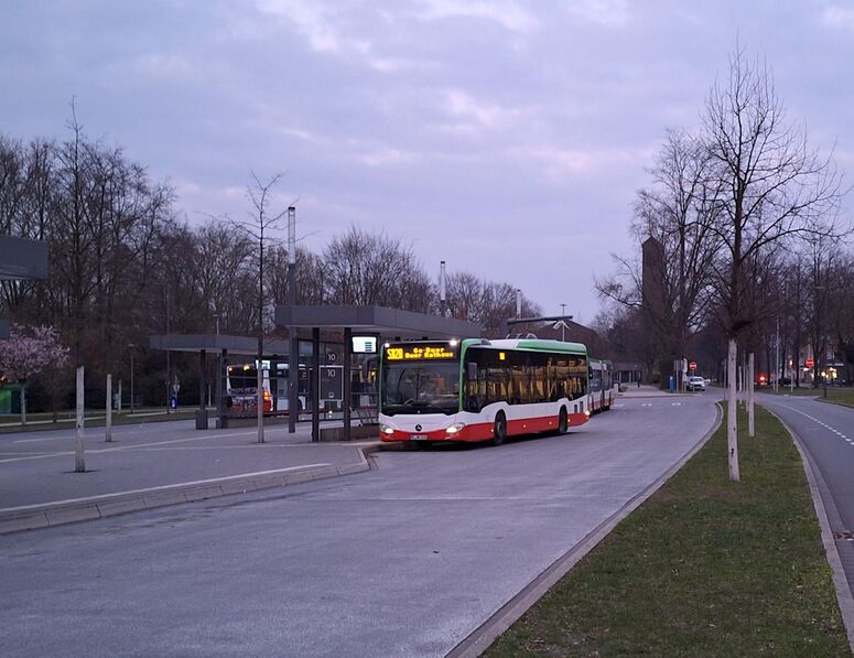 Bestand:Lijn SB28 Gelsenkirchen.jpg