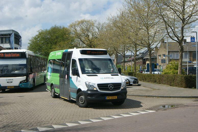 Bestand:Lijn722 Bdg.jpg