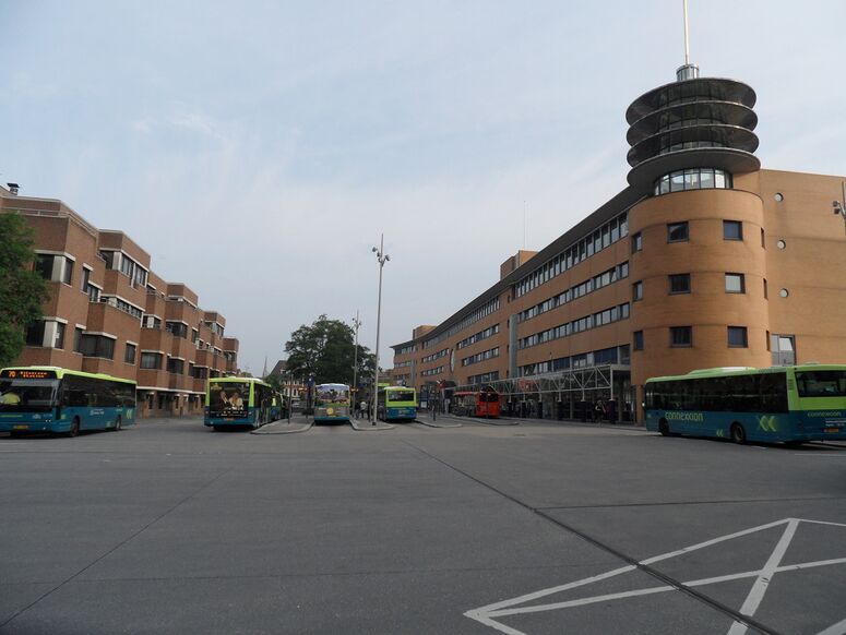 Bestand:HvsBusstation.jpg