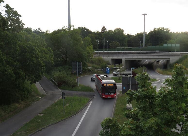 Bestand:Lijn SB25 Leverkusen 2.jpg