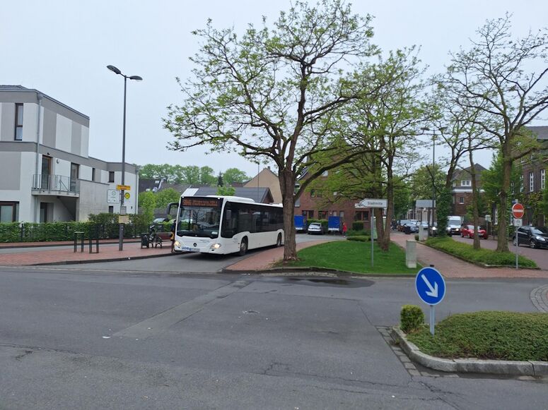 Bestand:Lijn SB46 Kevelaer 2.jpg