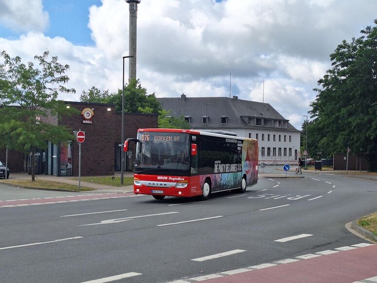 Bestand:Lijn D76 Borken.jpg