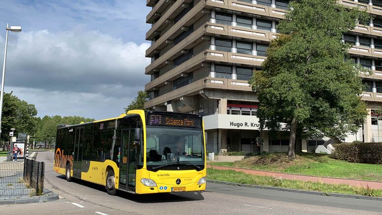 Bestand:StadsbusQbuzz4056.jpg