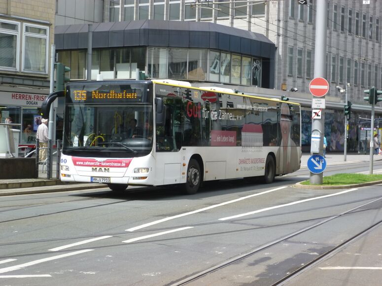 Bestand:Lijn 135 Mülheim.jpg