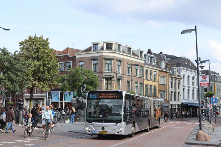 Bestand:4173-77.jpg