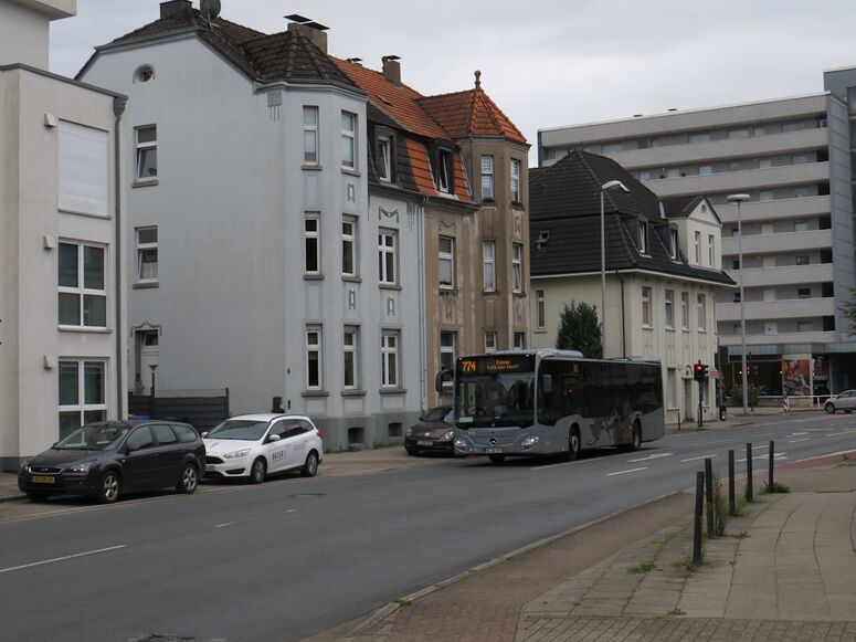 Bestand:Lijn 774 Essen.jpg