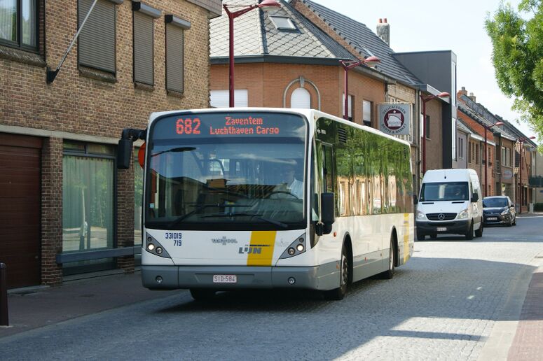 Bestand:Lijn682 Pk.jpg