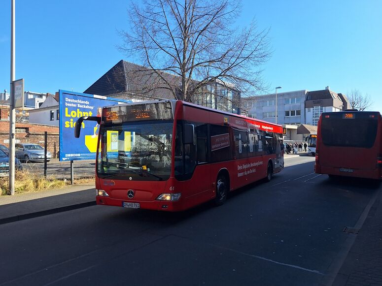 Bestand:Lijn 236 Düren.jpg