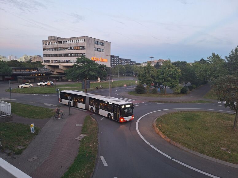 Bestand:Lijn 125 Köln.jpg