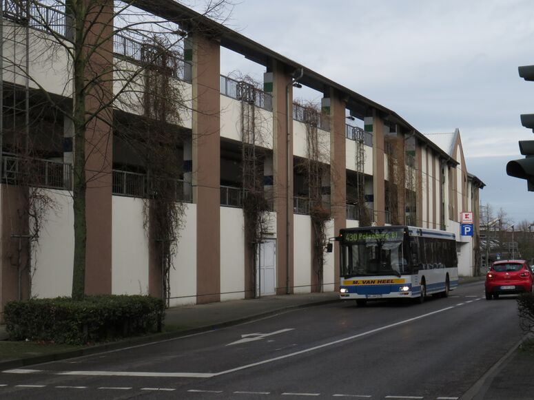 Bestand:Lijn 430 Herzogenrath.jpg
