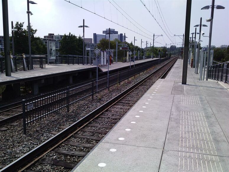 Bestand:Voorburg t Loo.jpg