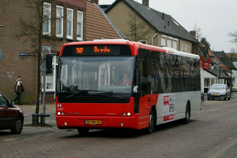 Bestand:Lijn132 Ulvh.jpg