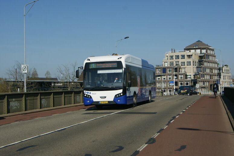 Bestand:Lijn9 Mt.jpg